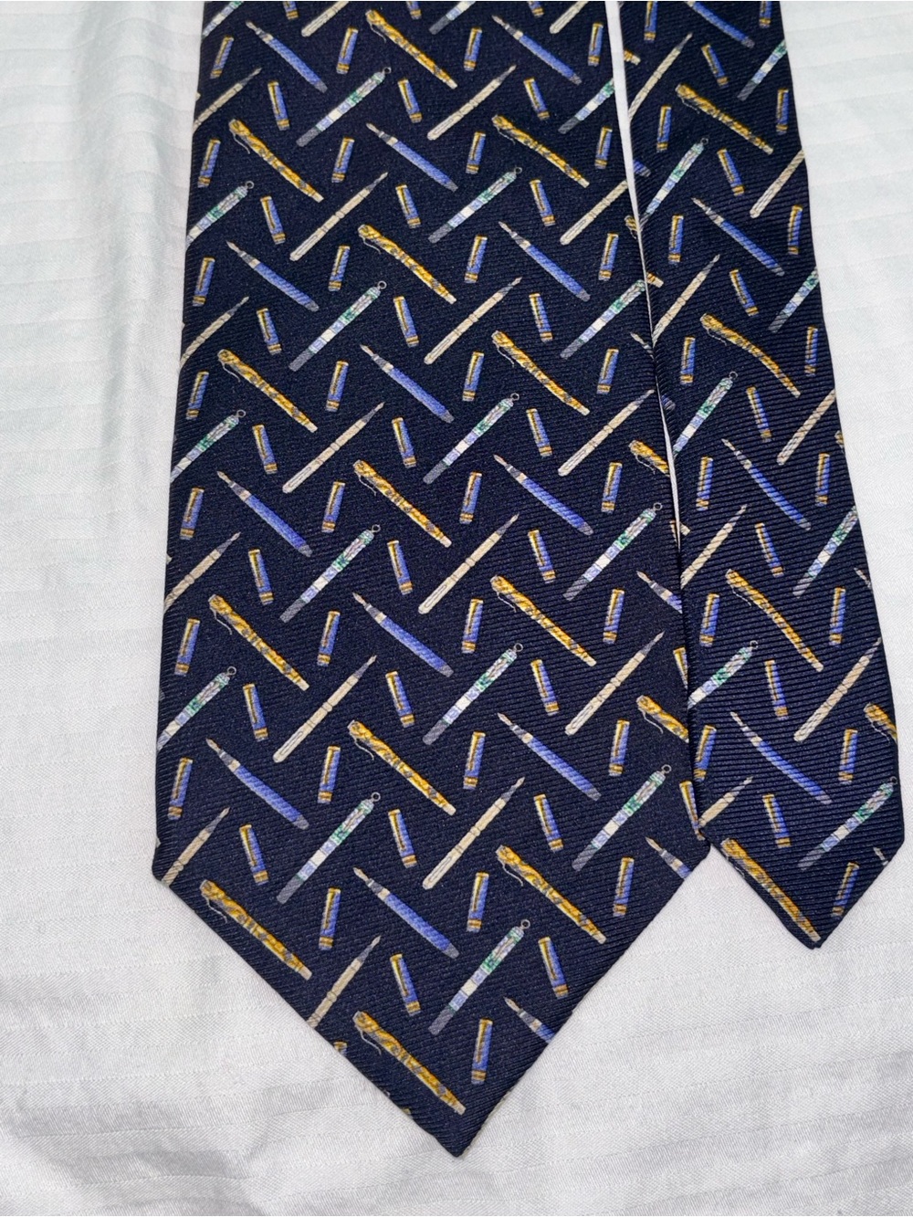 BANANA REPUBLIC Made in Italy Blue with Quill Pens Necktie 100% Silk O/S